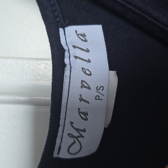 Dress - Picture 2 of 4